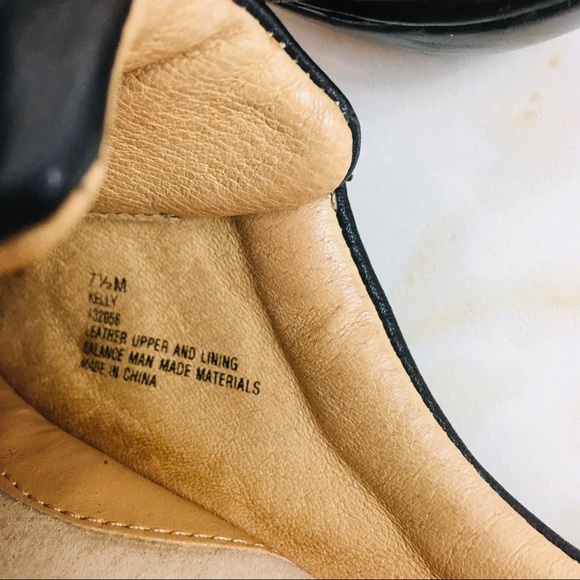 Soft Shoe 7.5 M  By Medicus Kelly Leather - Picture 8 of 8